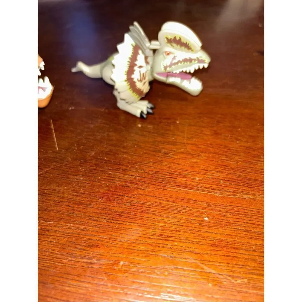 Set of 3 Jurassic world chompers